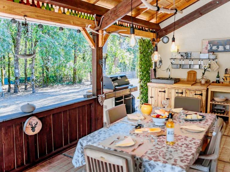 Stunning modern gite with garden and private pool — photo 4