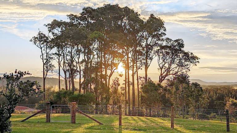Farmhouse Coomba Park