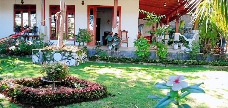 Bungalow  Deiyannewela
