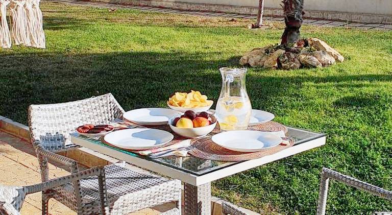 Beautiful holiday apartment with garden, patio & BBQ | Close to the beach | Dogs allowed — photo 3