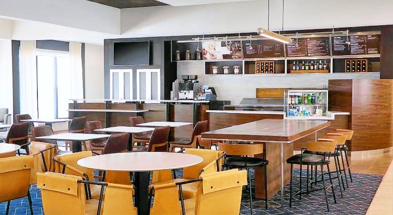 Courtyard by Marriott St. Louis Creve Coeur — photo 4
