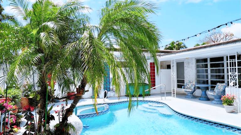 House  Wilton Manors