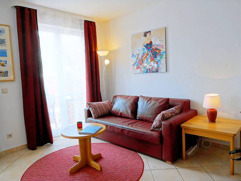 Child-friendly pleasant holiday apartment with patio & garden | Dogs allowed — photo 3