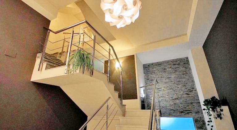 Holiday apartment with patio, sauna & hot tub — photo 4