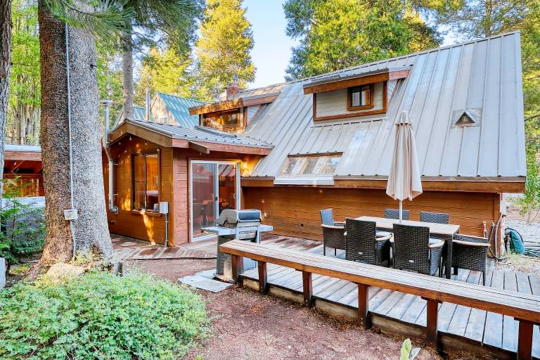 Sugar Point by AvantStay Tahoe Cabin w Hot Tub
