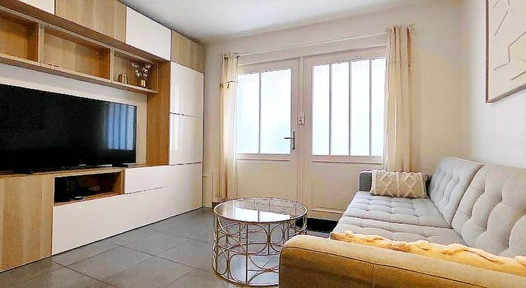 Holiday apartment with 2 rooms for 4 persons — photo 3