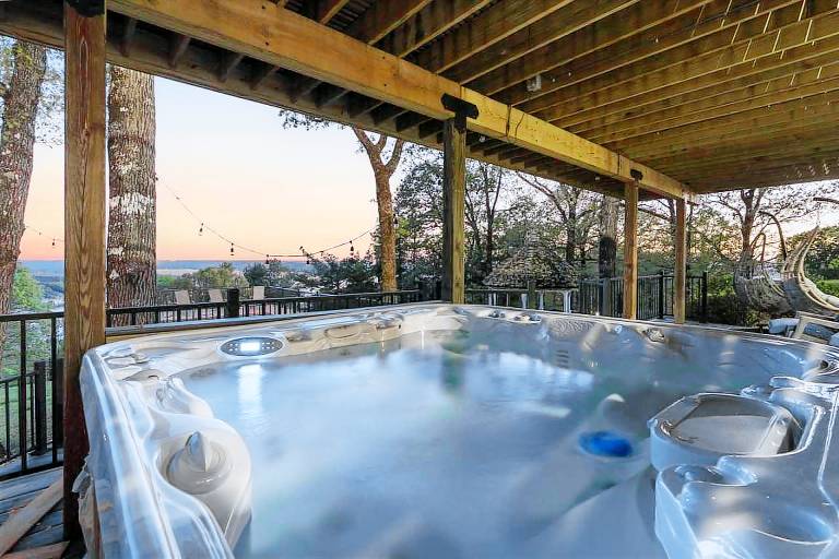 Fully equipped vacation home with grill | Pets are welcome — photo 3