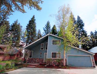 Vacation home with barbeque & patio | Lake view — photo 4