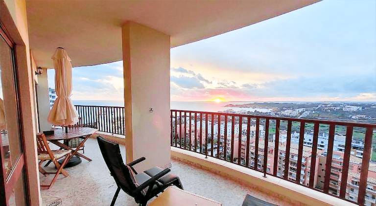Wonderful rental apartment with pool | Next to the beach | Pet-friendly in Portimão
