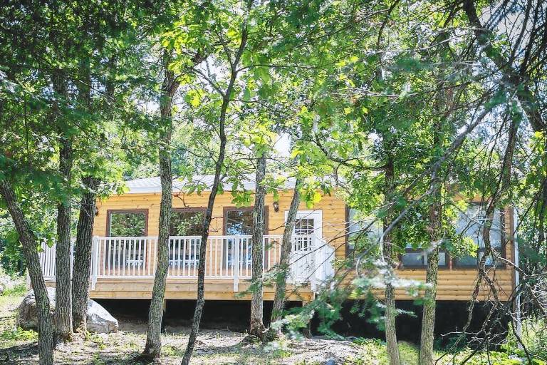 Cabin  Kenora
