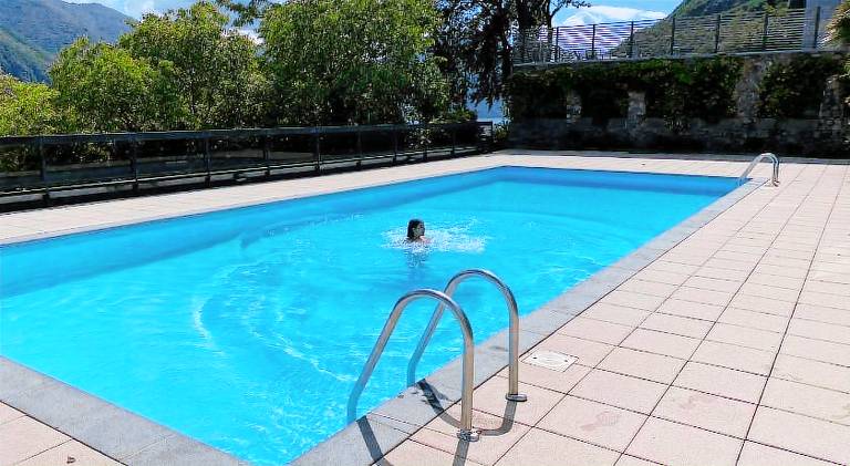 Apartment with pool | Pet-friendly — photo 4