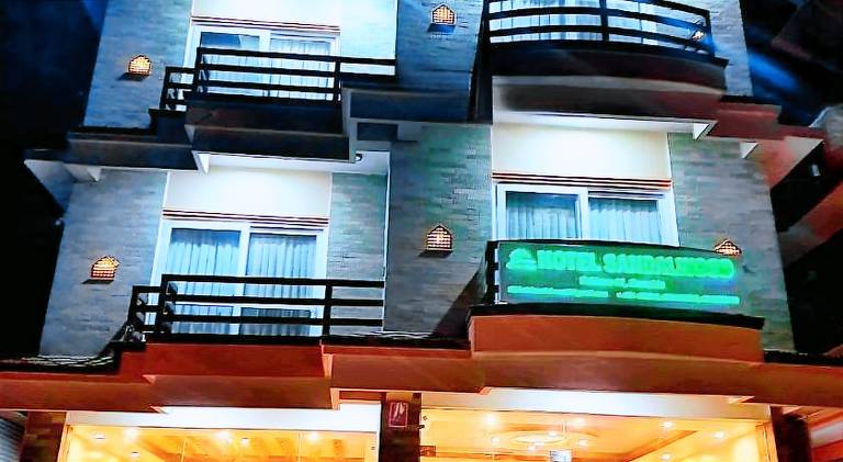 Hotel Sandalwood