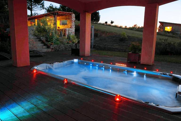 Gite with yard, private pool & barbecue — photo 5