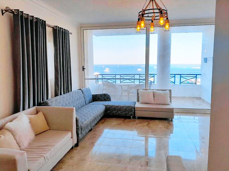 Pleasant holiday apartment with barbeque | Close to the beach | Good for workation | Pets are welcome in Hurghada