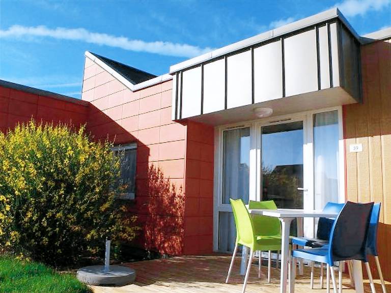 House with heated pool — photo 4