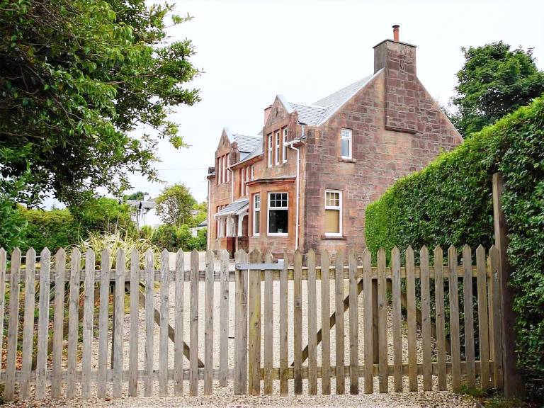 Cottage  Lamlash
