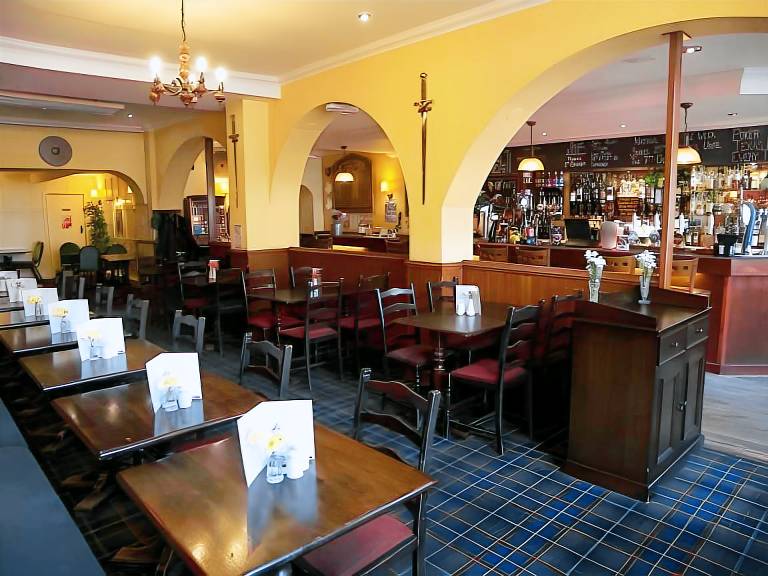 The Waverley Hotel — photo 3