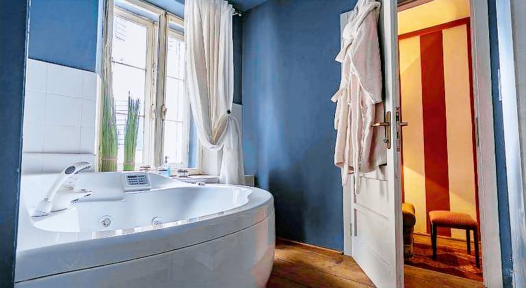 Apartment with hot tub | Pet-friendly — photo 2