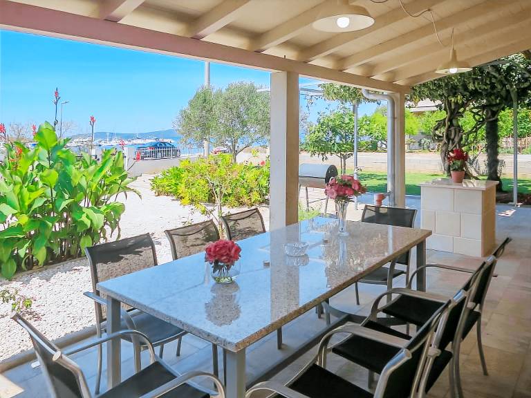 Fully equipped house with garden, patio & barbeque | Sea view | Close to the beach | Pet-friendly — photo 3