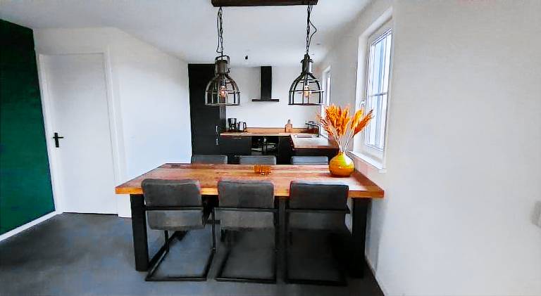 House with yard & patio | Close to the beach | Pet-friendly — photo 4