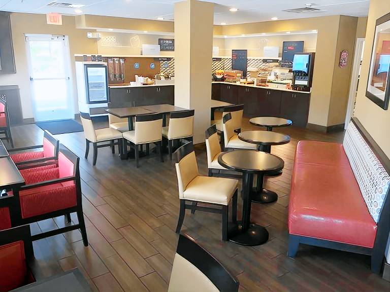 Holiday Inn Express DeFuniak Springs By IHG — photo 2