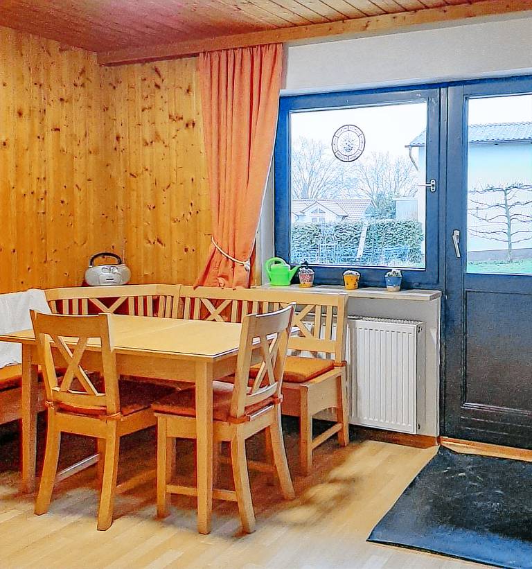 Holiday apartment with garden, pool & terrace | Garden view — photo 2