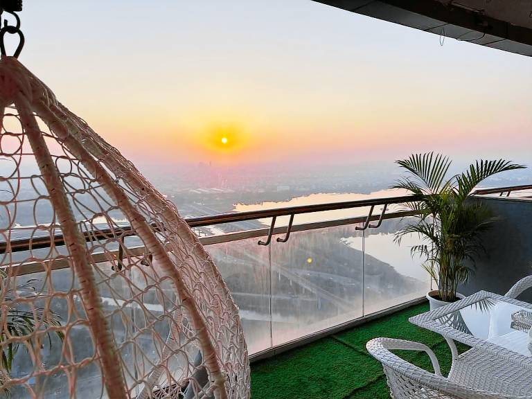 Oasis 39th floor by Royal Retreat Suites — photo 2