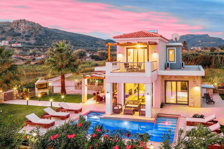 Villa  Mithimna