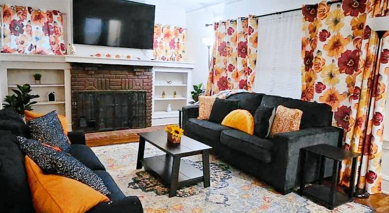 Vacation home with 3 rooms for 6 persons in Beachwood, OH