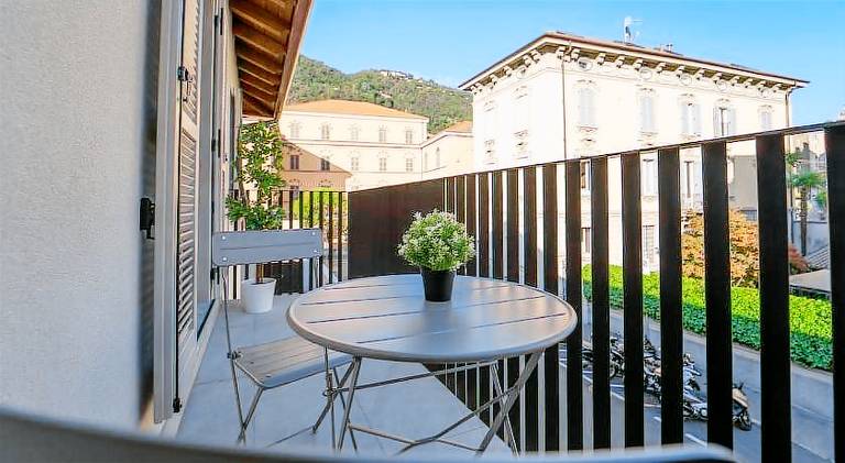 Apartment | Close to Como Cathedral | Pet-friendly — photo 5