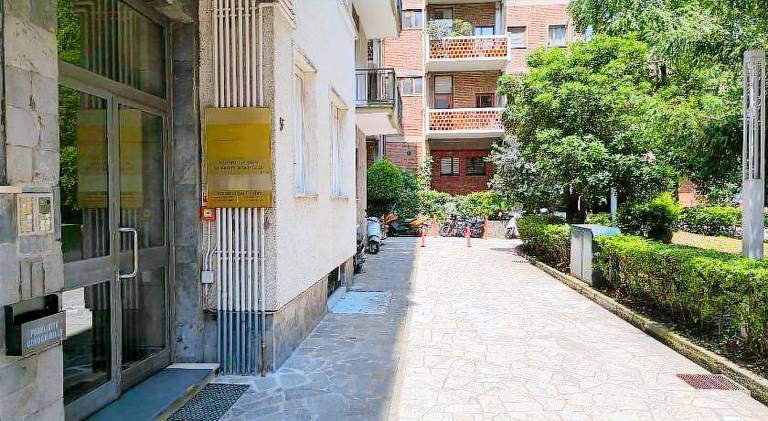 Apartment | Next to Fontana del Delfino | Pets are welcome — photo 4