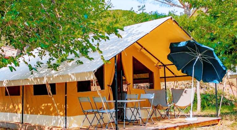 Camping Onlycamp de Besancon in Pontarlier