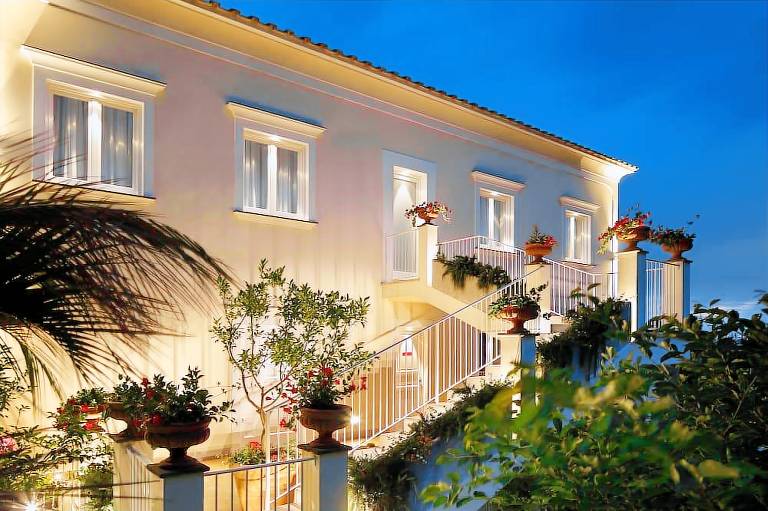 Bed & Breakfast  Sorrento