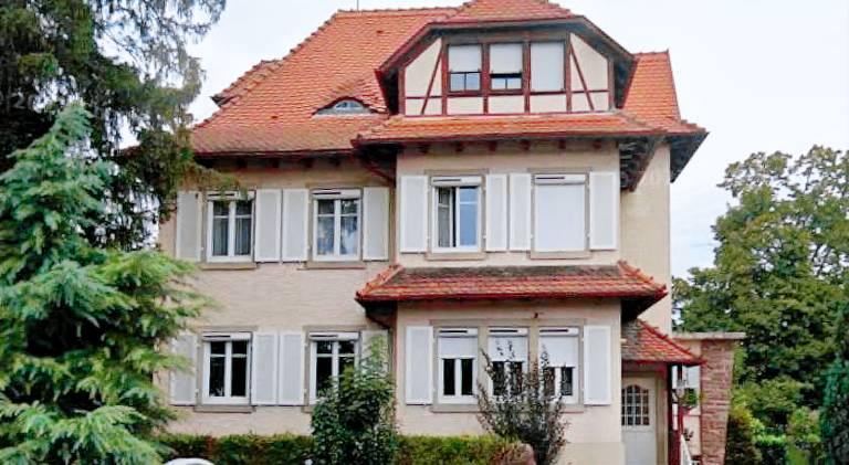 Maison de maitre a Strasbourg illkirch 3 chambres in Ostwald
