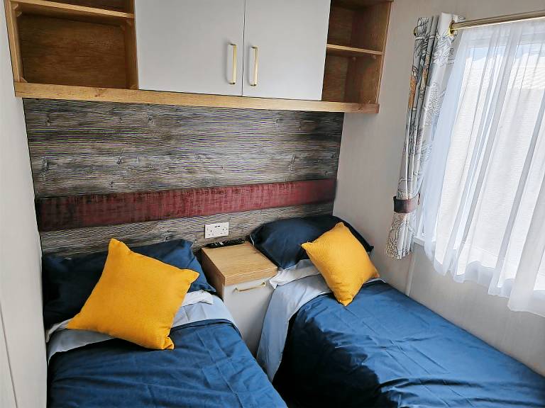 Cabin | Beach view — photo 4