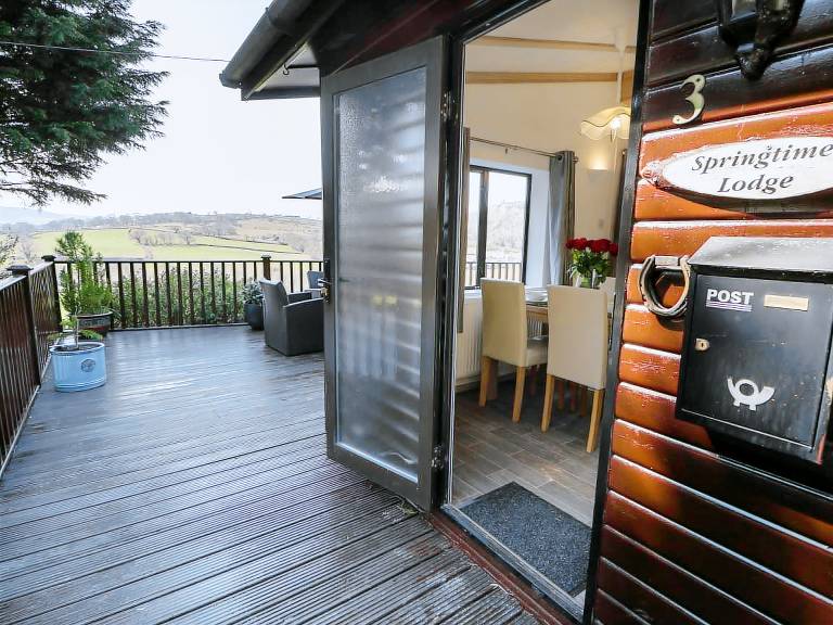 Family-oriented nice cottage with garden | Beach view | Pets allowed — photo 3