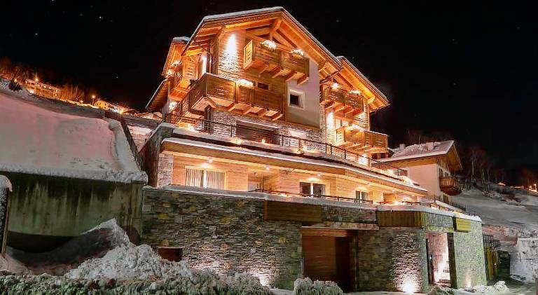 Children-friendly lovely holiday apartment with patio | Next to the ski | Pets are welcome — photo 4