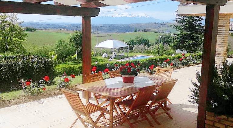 I Tre Laghi Countryhouse 14 posti letti Cottage 10 posti letti in Citta Sant'Angelo