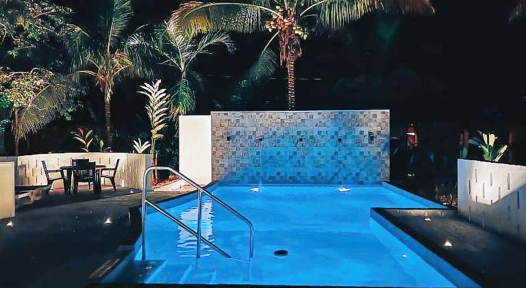 Villa with terrace, yard & barbeque — photo 2