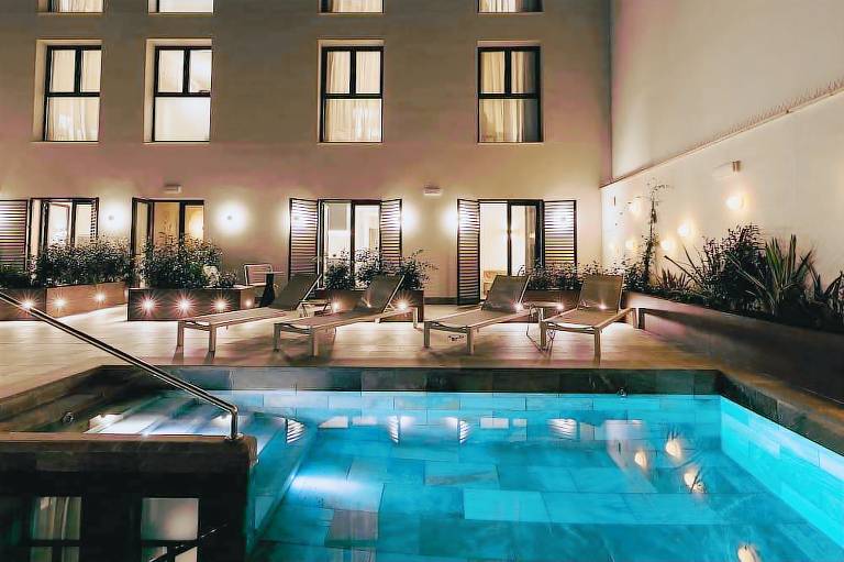 Aparthotel Camas