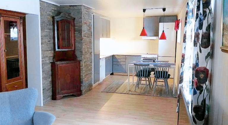 Holiday apartment with 2 rooms for 5 persons — photo 2