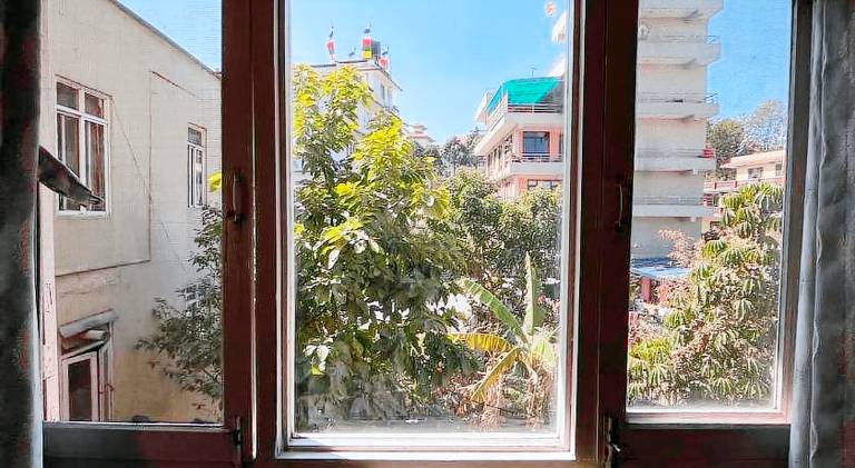 Beautiful house with terrace & yard | Suitable for remote work | Dogs allowed — photo 4