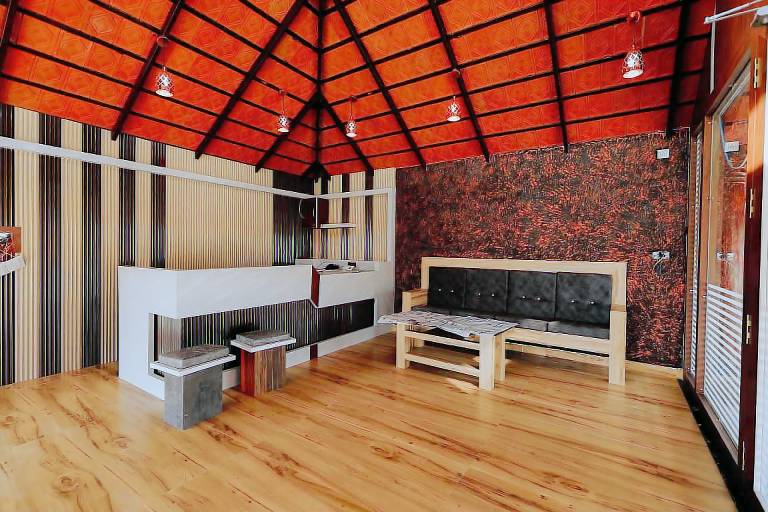 MOUNTAIN PEAK RESORT