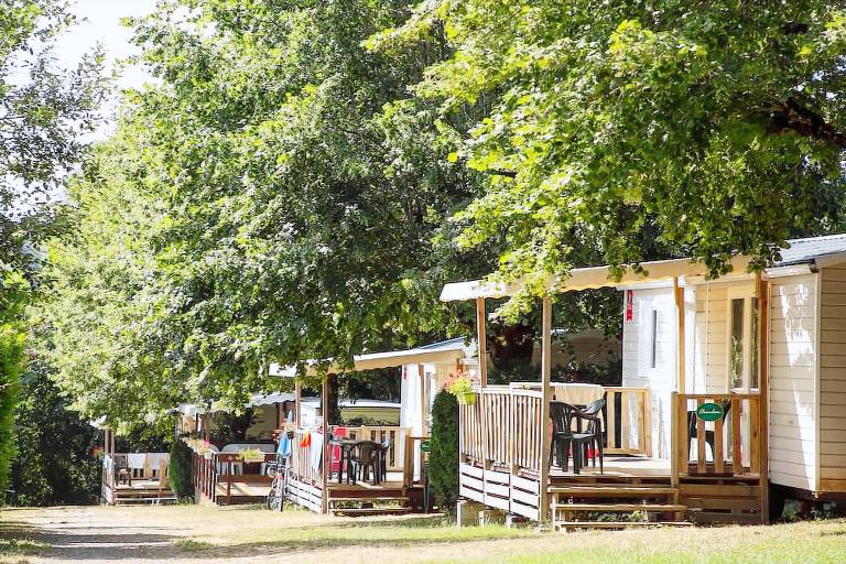 Camping-Unterkunft Tauves