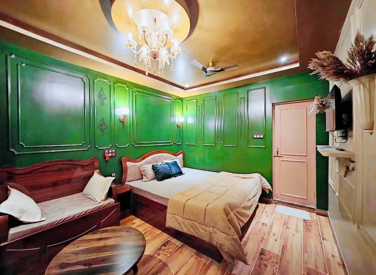 House for 3 persons in Guwahati