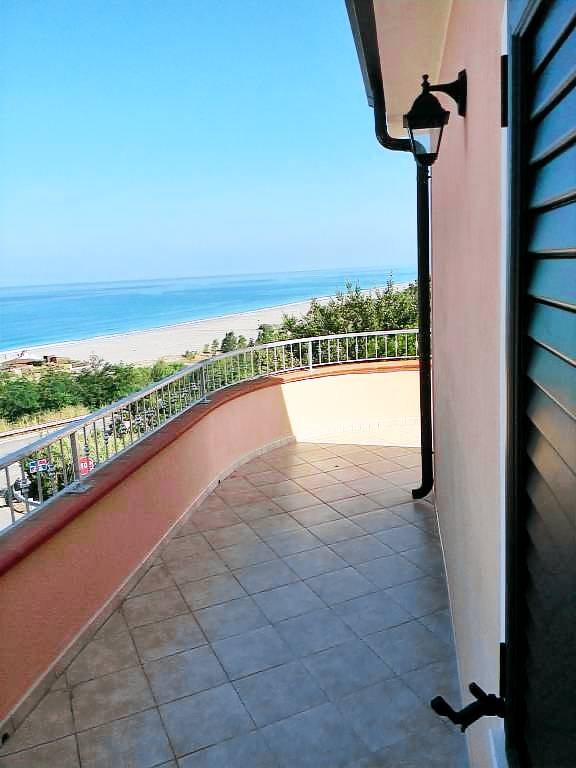 Villa with patio & BBQ | Sea view — photo 5