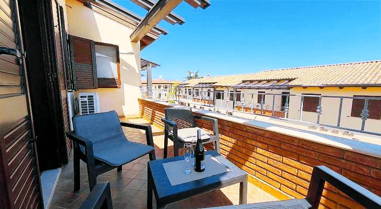 Holiday apartment with 2 rooms for 6 persons — photo 4