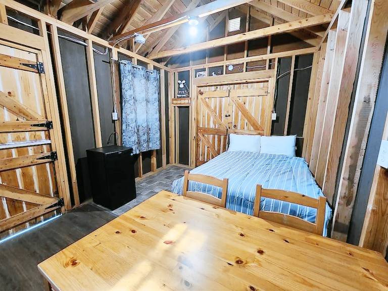 Cabin Bridgewater