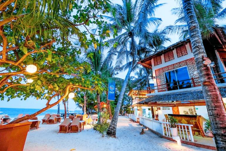 Malapascua Exotic Island Dive & Beach Resort — photo 4