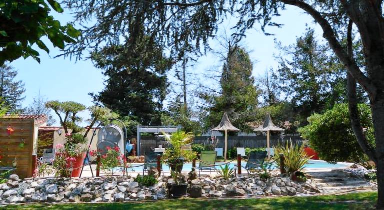 House with jacuzzi, garden & barbeque — photo 4